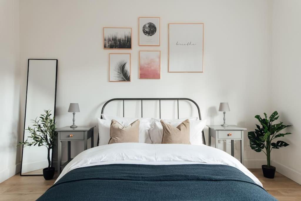 Stylish 2 Bedroom Flat In Ilford, London Екстер'єр фото